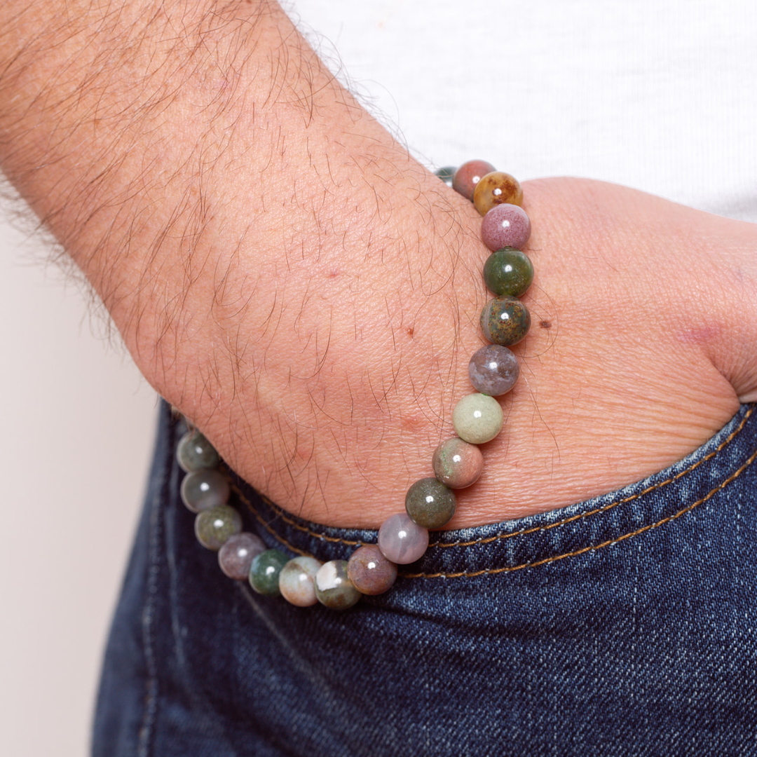 Man wearing Ambarya Good health - Bloodstone crystal Mala Bead bracelet